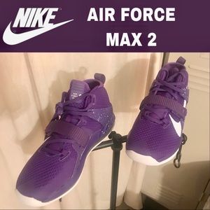 NIKE AIR FORCE MAX 2 Sz 10